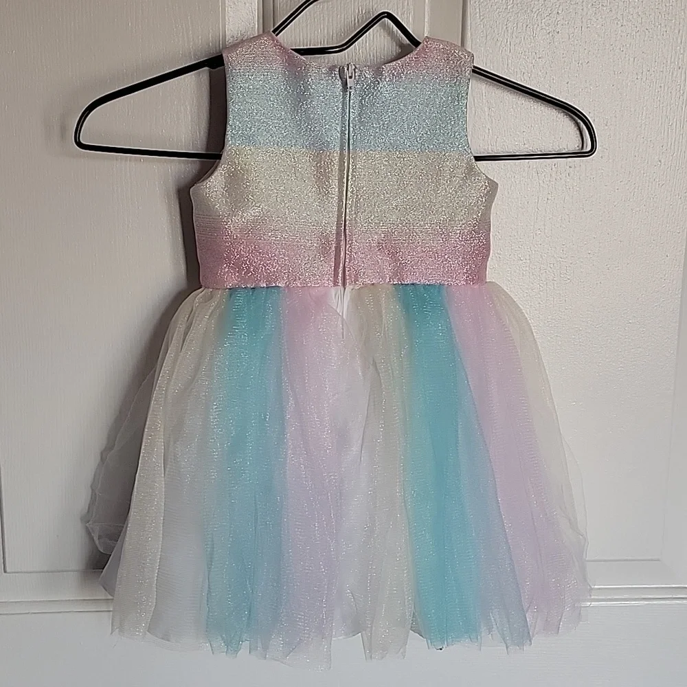 Adorable little girls Princess/ Ballerina dress, 2T, pink 💗 yellow 💛 and blue.